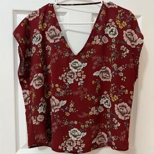 Forever 21 Floral V-Neck Women Top - Red